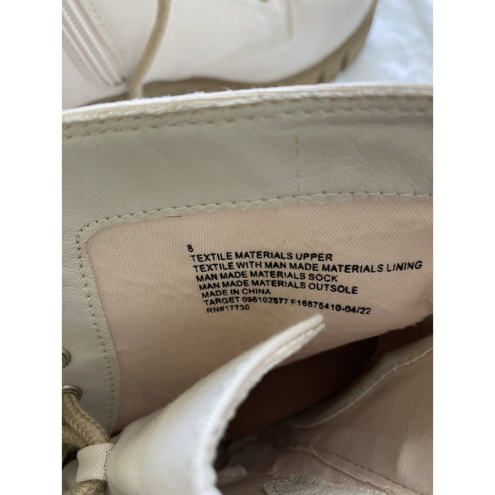 Universal Thread Kolbi Canvas Combat Boots Sz 8, Off-White Cream Chunky Lug Sole - Picture 6 of 7